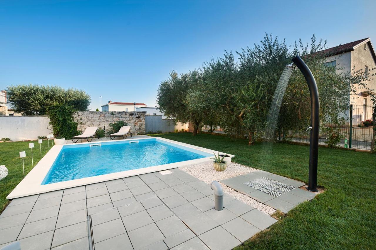 Villa Mediteranea Umag Exterior foto